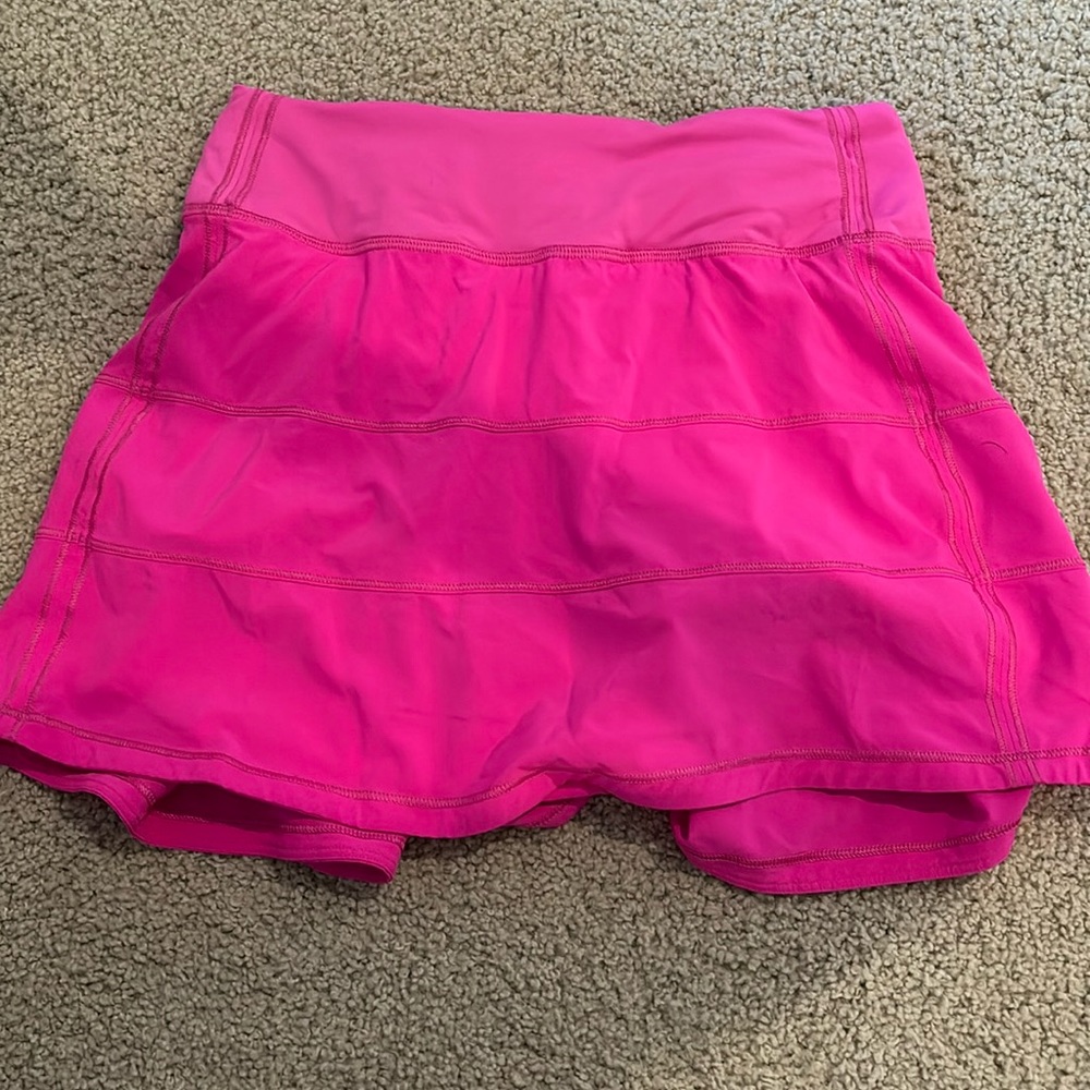 Lululemon sonic pink tennis skort
